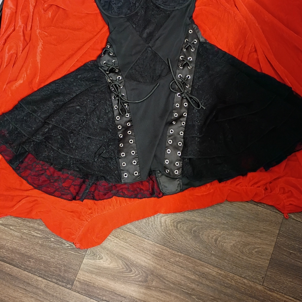 Black Lace-Up Women's Lingere - Picture 5 of 9